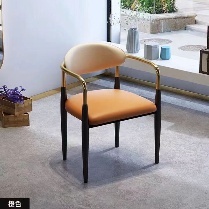 金屬椅子加工生產鑫廣意工廠的智能化噴涂步驟簡述